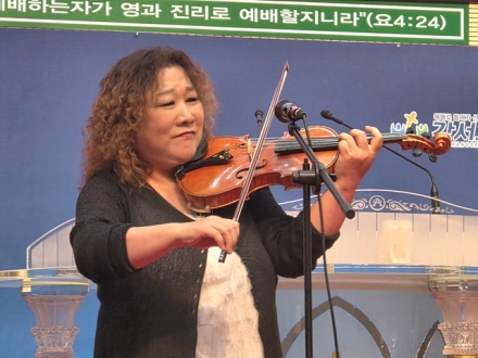 강서교회, 바이올리니스트 백진주 집사 초청 ‘찬양과 간증’… 은혜로운 열린은혜예배 드려